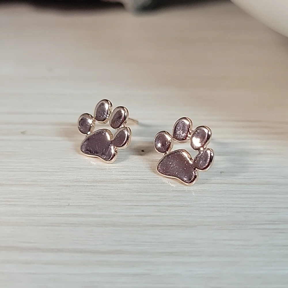 Rose Gold Pawprint Stud Earrings - Picture 5 of 7